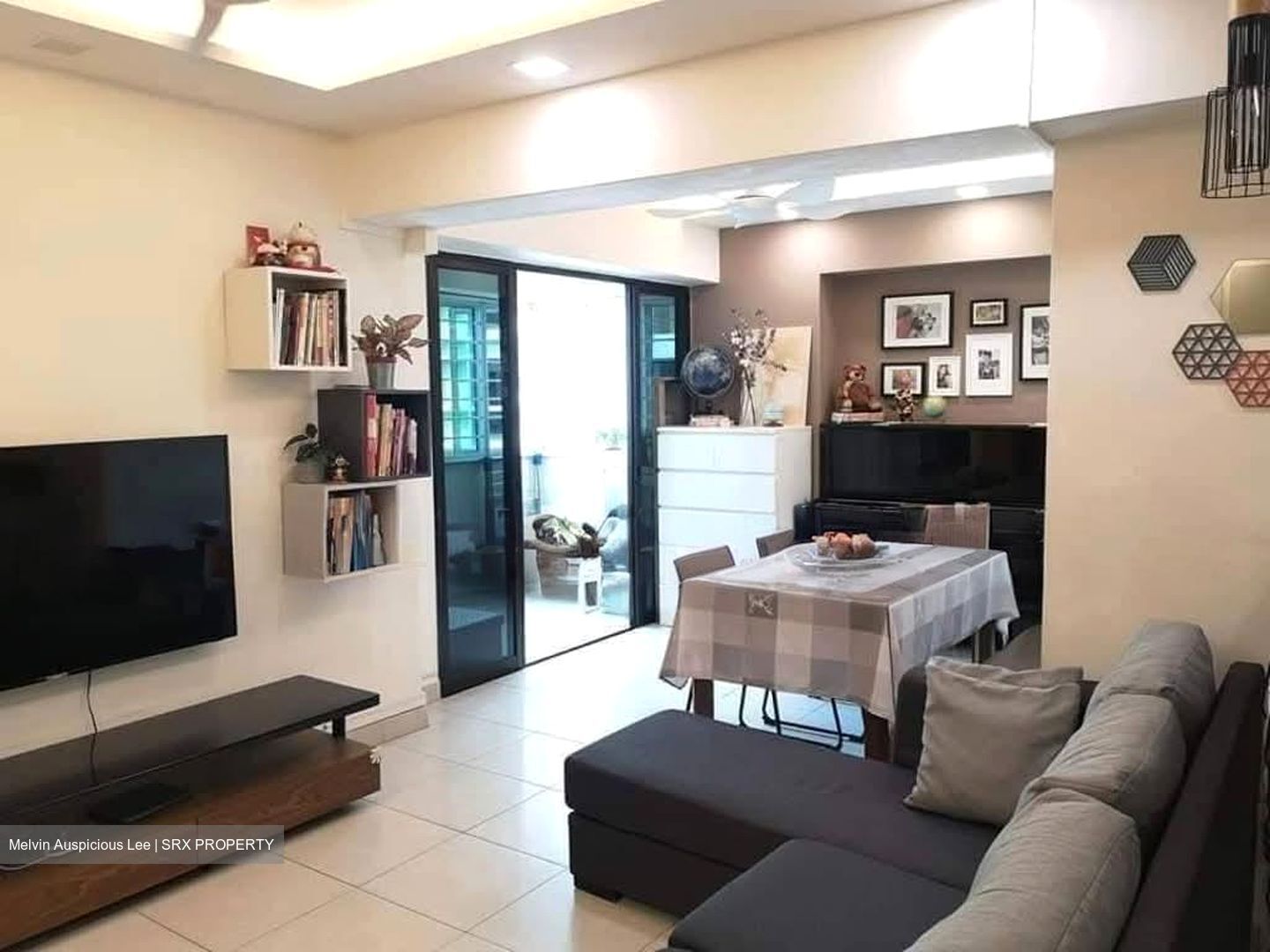 Blk 297A Compassvale Green (Sengkang), HDB 4 Rooms #557172141
